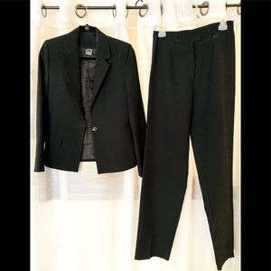 SALE BLACK BUSINESSES SUIT JACKET/PANTS VERSACE 10